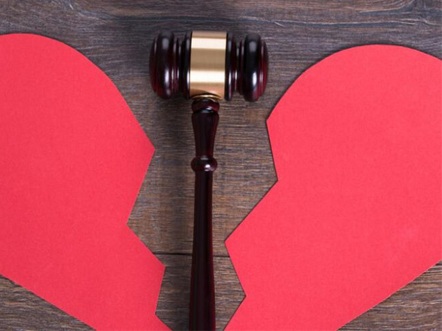 離婚怎么分割房產(chǎn)?