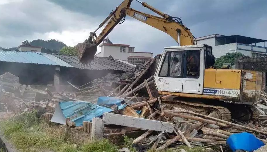 企業拆遷陷僵局，多重訴訟推進案件進程