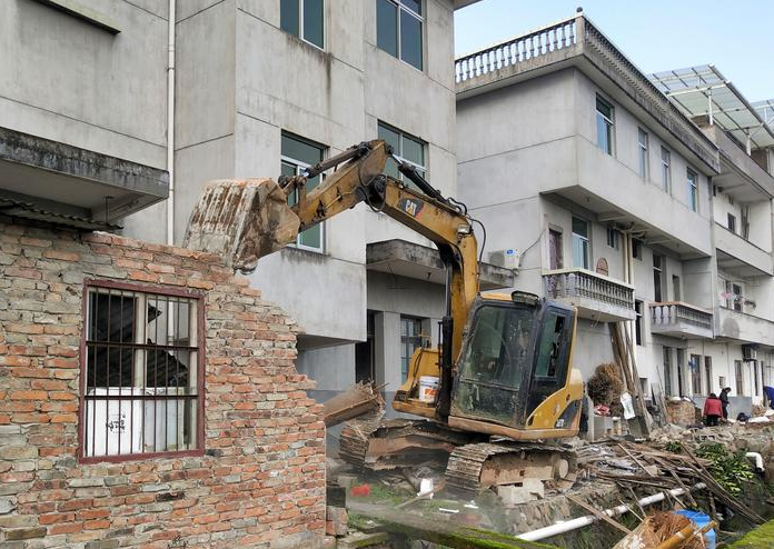 以案說法：街道辦有權認定和拆除違法建筑嗎？