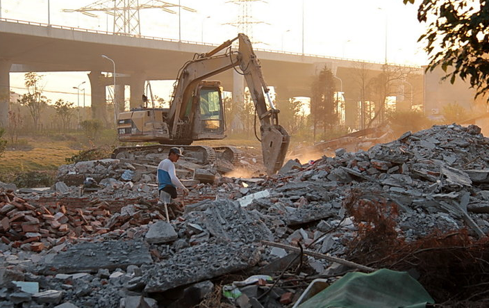 征地拆遷時,選擇回遷房還是貨幣補償?都有哪些利弊?看律師分析