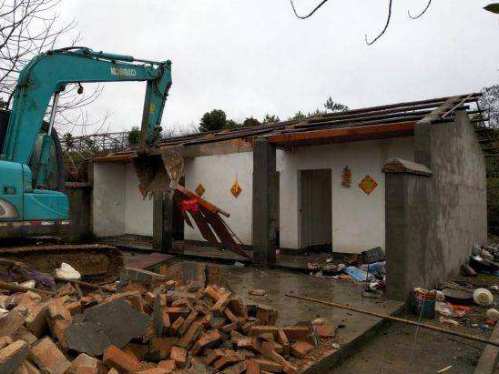 京云拆遷<a href=http://www.f7216.cn/team/ target=_blank class=infotextkey>律師</a>解答_違建房拆除是否有補償? 違建房拆除是否有補償?