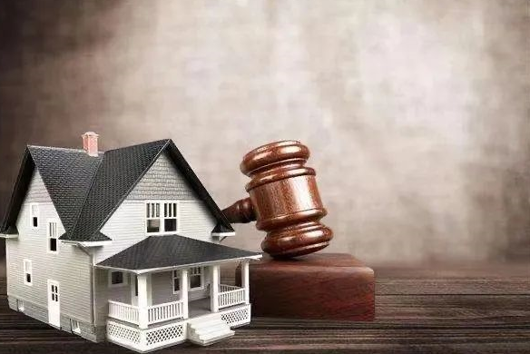 因為拆遷想少給補償，就說房屋是違建強拆，十足的套路。