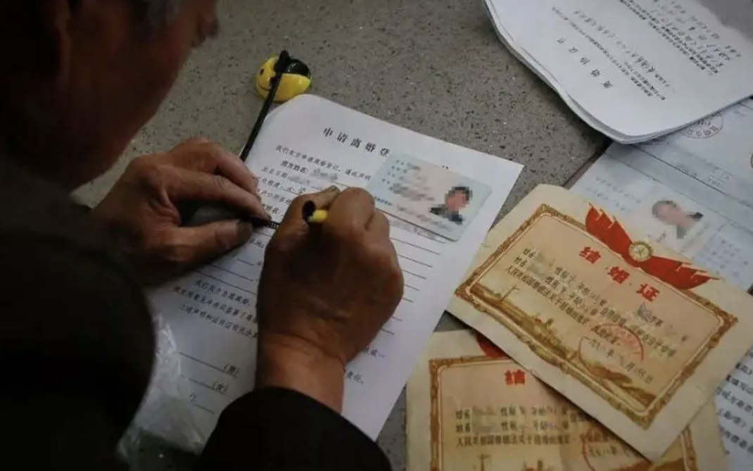 房屋未過戶拆遷了如何賠償？