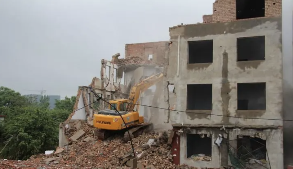 2022年房屋被違法強拆后如何賠償?