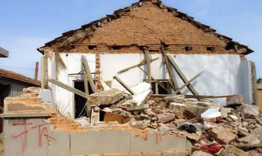 北京村民委員會強制騰退企業房屋的法律分析