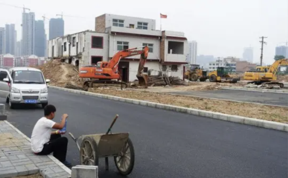 公路加寬拆遷房屋補償？