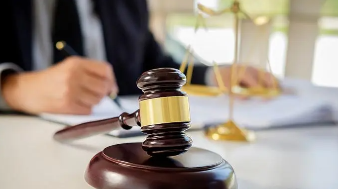 勞動仲裁律師咨詢費多少錢？