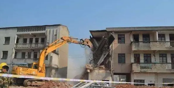 實施強制拆除房屋應注意的事項