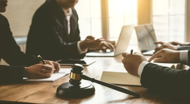 征收補(bǔ)償費(fèi)太低？<a href=http://www.f7216.cn/team/ target=_blank class=infotextkey>京云律師</a>來幫你