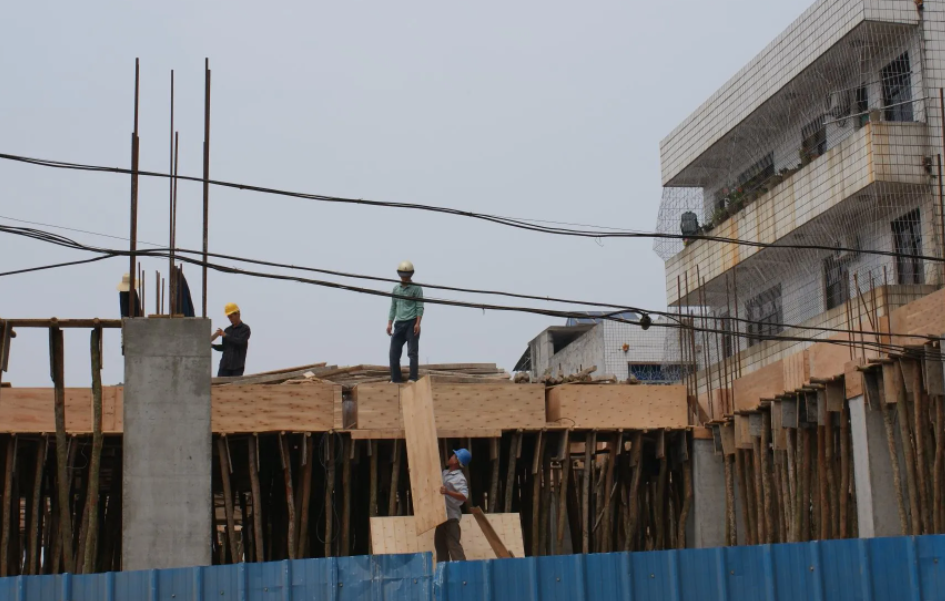 舊城區改造和修路拆遷的補償政策的區別是什么？