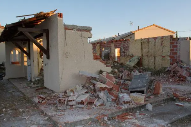 房屋拆遷補償款要交個人所得稅嗎？