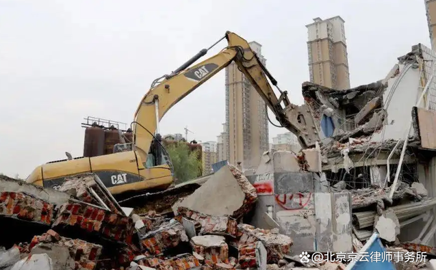 浙江省房屋拆遷案例：政府拆除違法建筑是否合法？當事人又當如何？