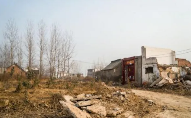 農村征地拆遷按人口補償還是面積？