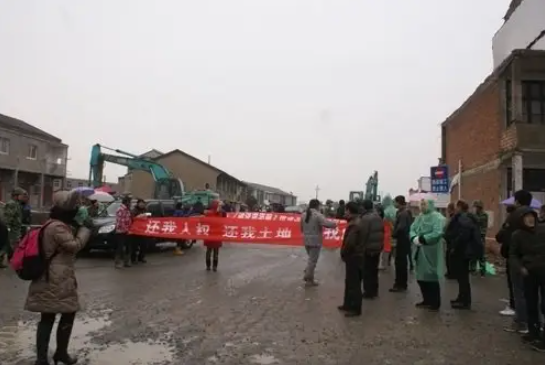 城市居民的子女能否繼承父母的農村房屋或宅基地？