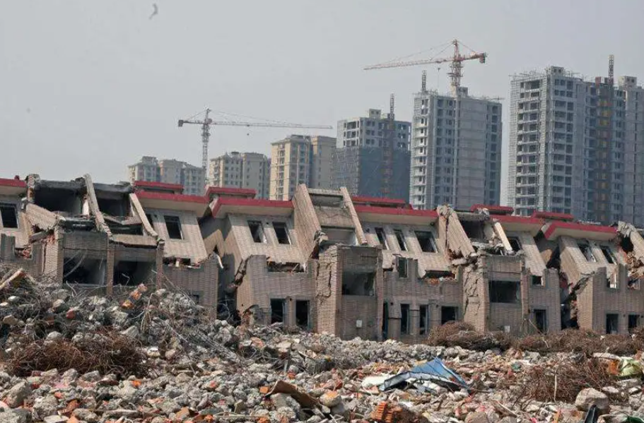 【京云拆遷律師】拆遷協(xié)議不成，竟非法拘禁當(dāng)事人進行強拆。