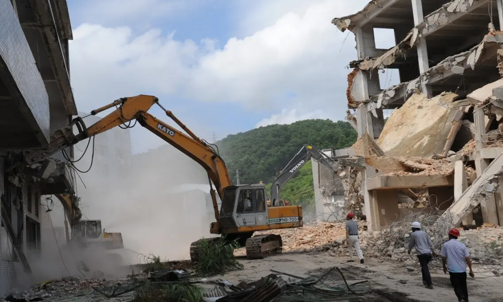 【京云拆遷律師】行政強制違法怎么辦？法律終究捍衛正義