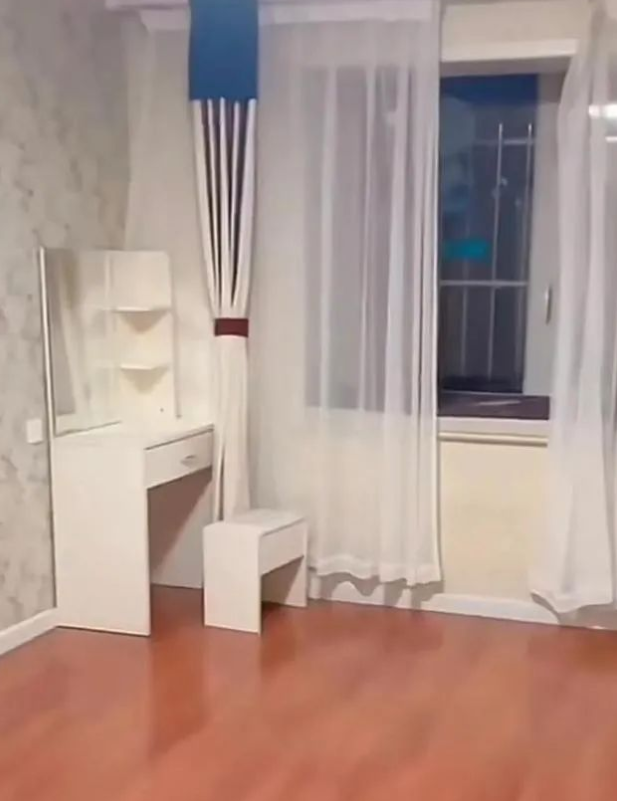 房東十年未漲房租，退房發現毛坯變精裝，這樣做合法嗎？