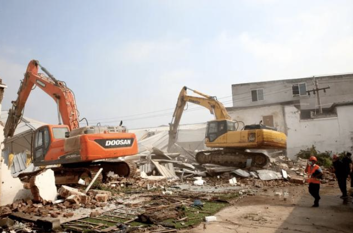 政府違反法定程序強制,劉建華律師助力當事人維權! 政府違反法定程序強制,劉建華<a href=http://www.f7216.cn/team/ target=_blank class=infotextkey>律師</a>助力當事人維權!