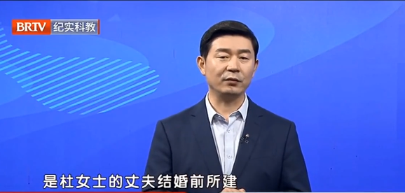 拆遷簽協(xié)議簽結(jié)婚，離婚時女方能分拆遷安置房嗎？