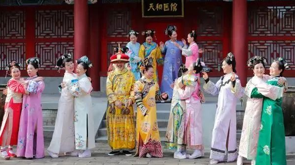 劇方要求下架退休阿姨版甄嬛傳，作品被抄襲應如何維護權利？