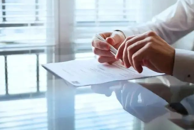 房屋租憑糾紛：遲延支付租金，違約金到底該不該支付？