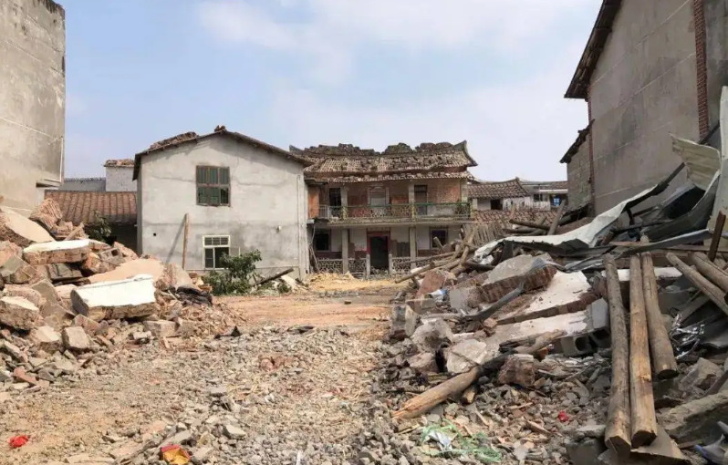 【京云拆遷律師】房屋遭多部門聯手強拆，維權長路漫漫，京云律師介入終確認強拆行為違法