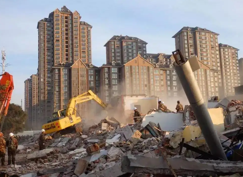 延期交房違約金過低如何辦？