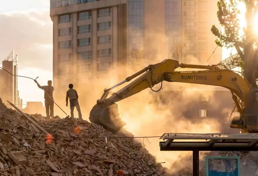 政府征收土地必須出示哪些文件