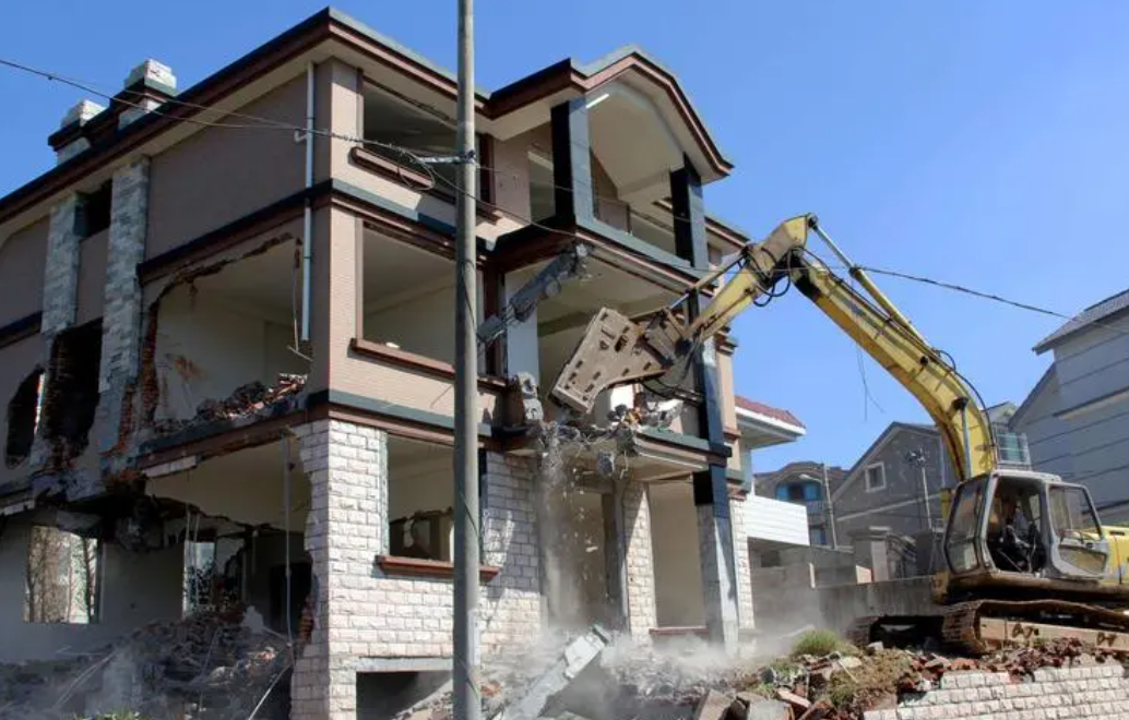 【京云拆遷律師】農村土地被強征索賠無門，被拆遷人是否可以找政府履行賠償責任？