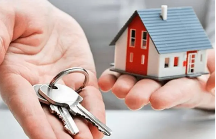 房東用假名字簽租房合同后提前收房,還需承擔違約責任嗎? 房東用假名字簽租房合同后提前收房,還需承擔違約責任嗎?