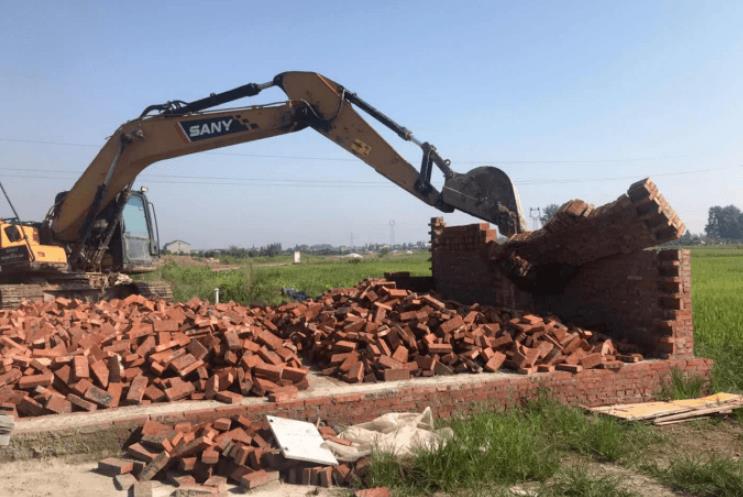 京云拆遷律師在線問答 | 農民使用農用地建房算違法嗎?