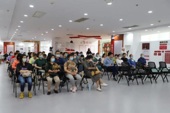 京云公益|京云律所受北京衛(wèi)視邀請,走進朝陽區(qū)太陽宮街道開展普法講座 京云公益|京云律所受北京衛(wèi)視邀請,走進朝陽區(qū)太陽宮街道開展普法講座