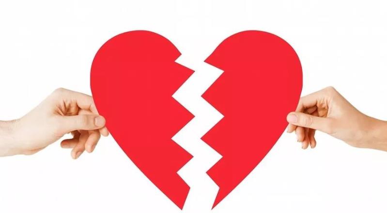 離婚了10萬元彩禮該不該返還? 離婚了10萬元彩禮該不該返還?