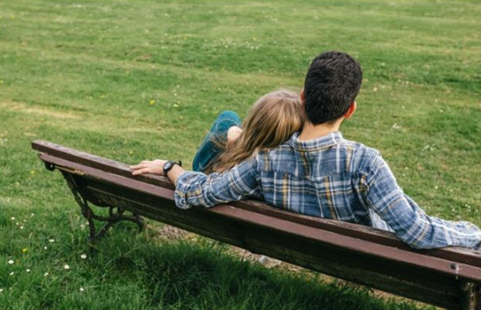 憑空多出一個丈夫，這“婚”離不離得成？